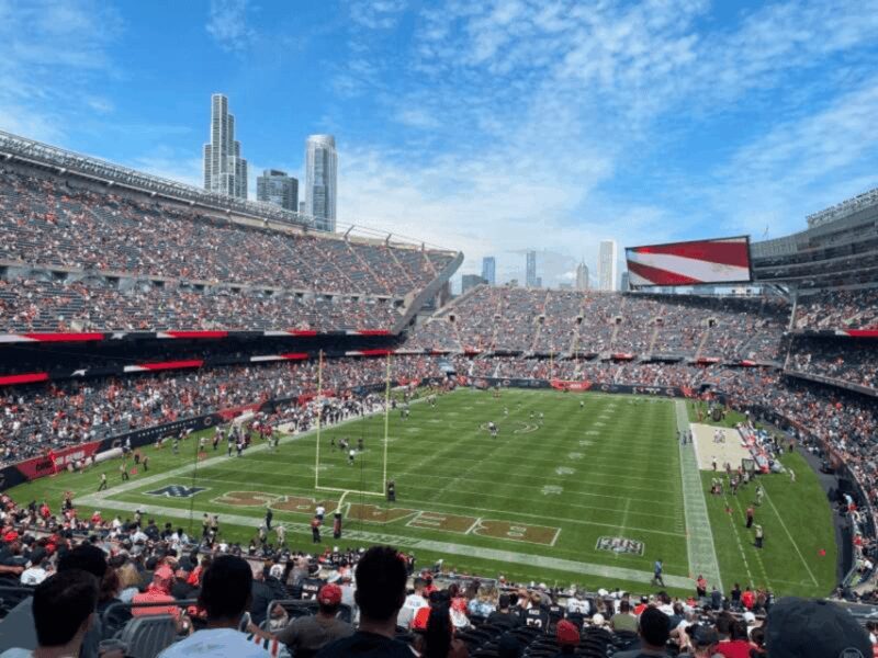 Chicago: Chicago Bears Football Game Ticket at Soldier Field - Practical Details and Tips