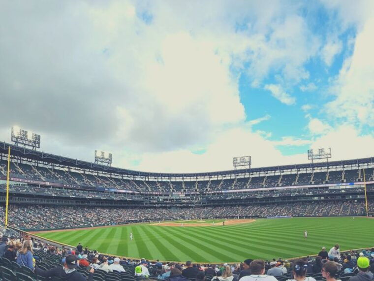 chicago-chicago-white-sox-baseball-game-ticket