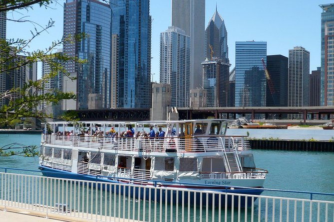 chicago-city-tour-with-architecture-river-cruise-option