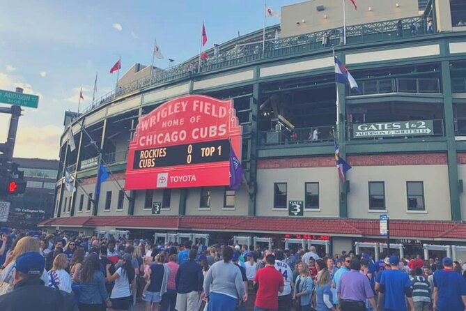 chicago-cubs-baseball-game-ticket-at-wrigley-field
