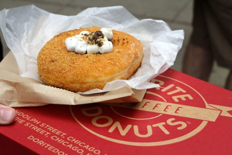 chicago-downtown-donut-tour-with-tastings