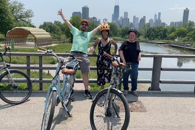 chicago-e-bike-tour-lakefront-lincoln-park-museum-campus