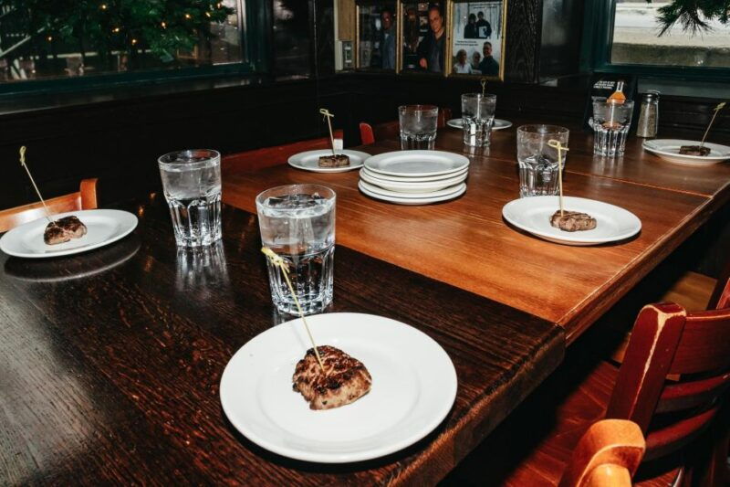 chicago-gangsters-and-food-tasting-walking-tour