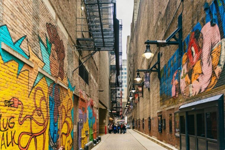 chicago-gangsters-and-ghosts-guided-walking-tour