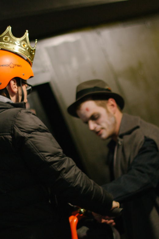 chicago-gangsters-ghosts-and-haunted-hotels-segway-tour