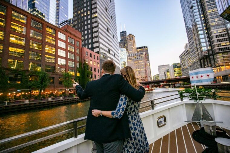 chicago-gourmet-brunch-lunch-or-dinner-river-cruise