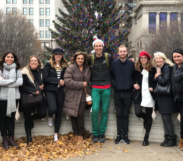 chicago-guided-holiday-walking-tour-and-food-sampling