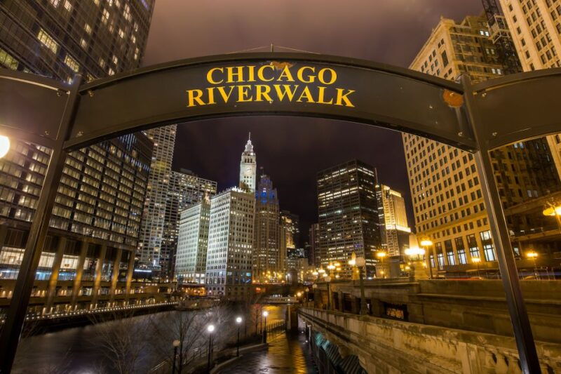 chicago-haunted-sites-self-guided-audio-walking-tour