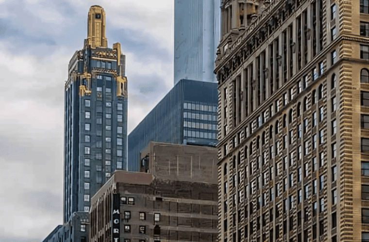 chicago-highlights-private-walking-tour-with-a-guide-2