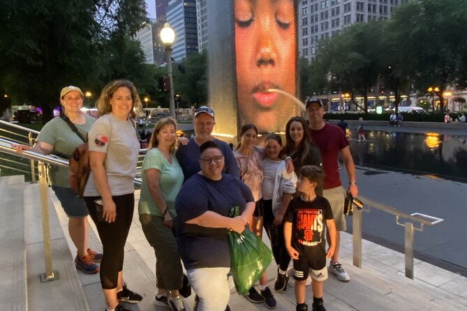 chicago-highlights-walking-tour-with-free-bike-or-kayak-rental