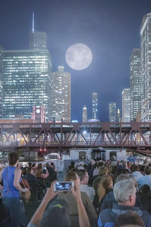 Chicago: Historic Gangsters & Ghosts Night Cruise - The Sum Up