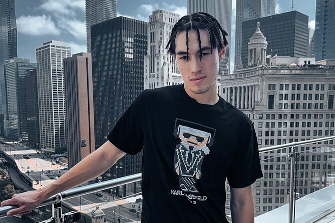 chicago-insta-walk-with-digital-and-polaroid-photoshoot-2