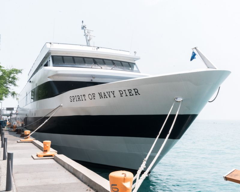 chicago-lake-michigan-buffet-brunch-lunch-or-dinner-cruise