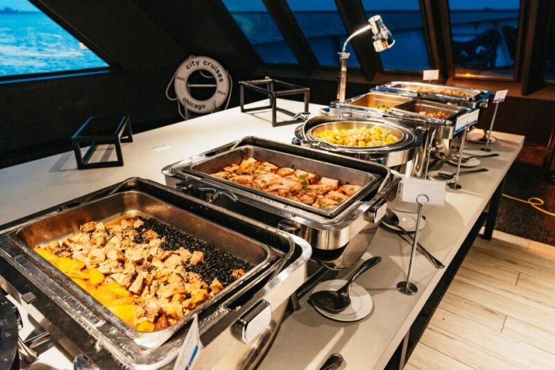 chicago-lake-michigan-buffet-brunch-lunch-or-dinner-cruise