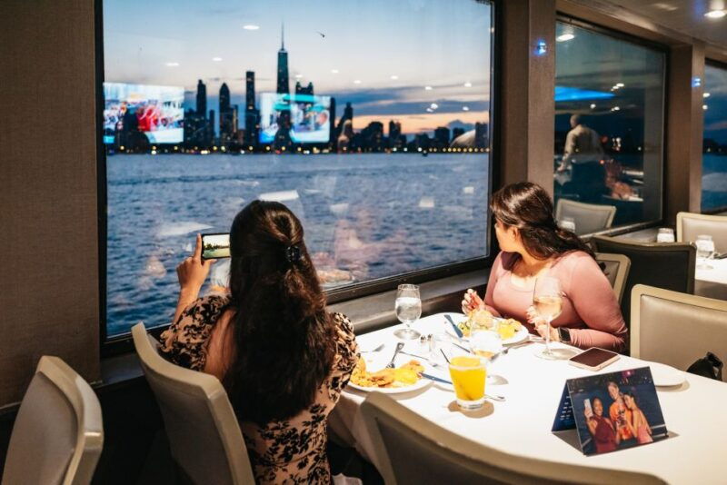 chicago-lake-michigan-buffet-brunch-lunch-or-dinner-cruise