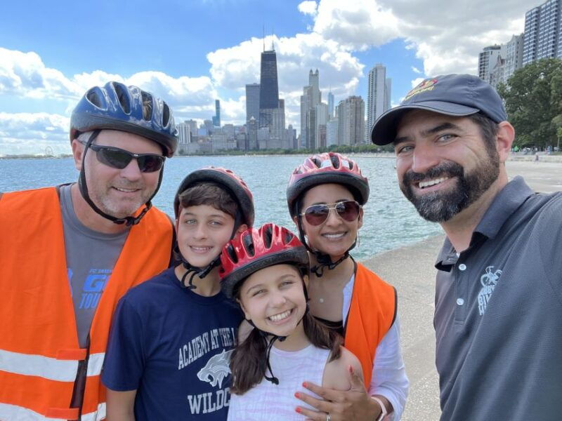 chicago-lakefront-neighborhoods-bike-tour