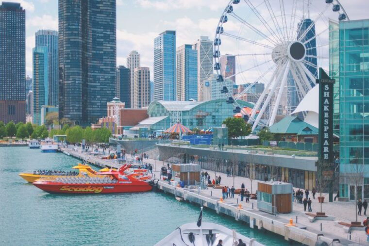 chicago-lakefront-seadog-speedboat-ride