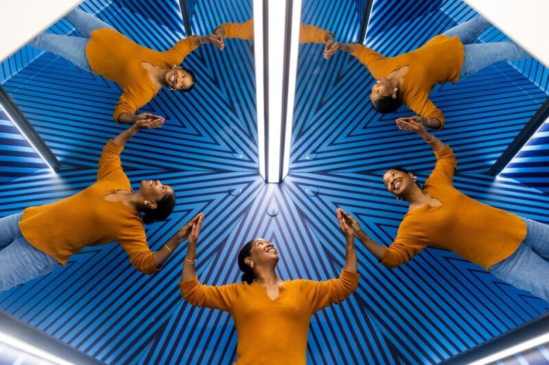 chicago-museum-of-illusions-timed-entrance-ticket