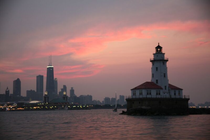 Chicago: Narrated River and Lake Cruise by Night - Key Points