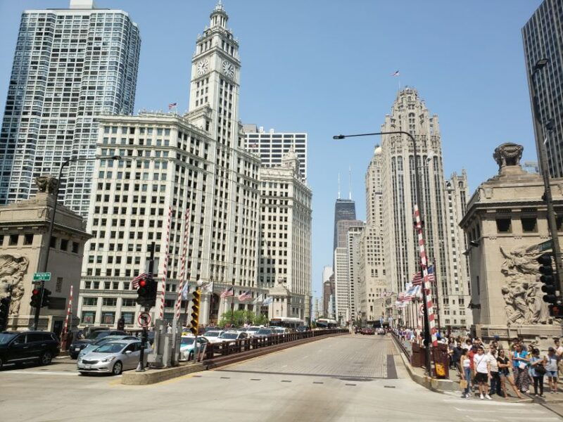 chicago-private-architecture-tour-3-or-6-hours
