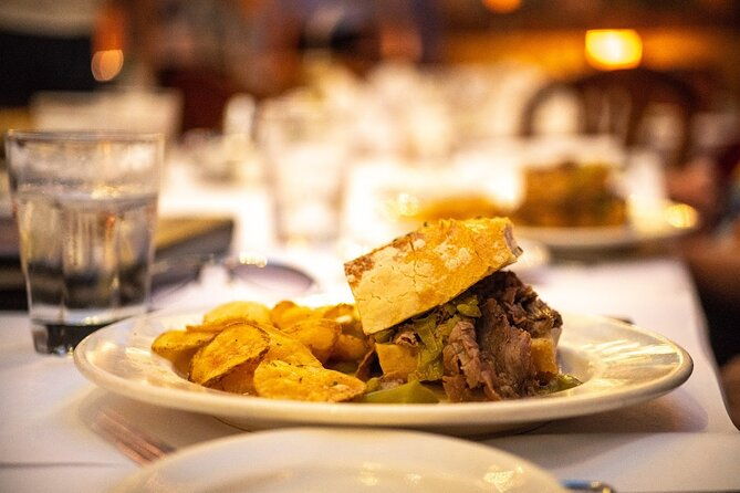 chicago-private-walking-food-tour-with-secret-food-tours