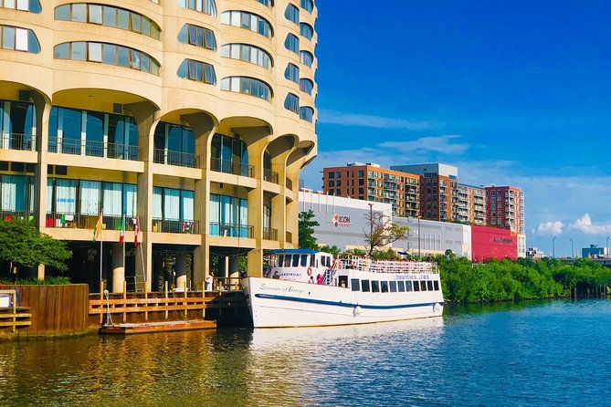 chicago-river-90-minute-architecture-boat-tour