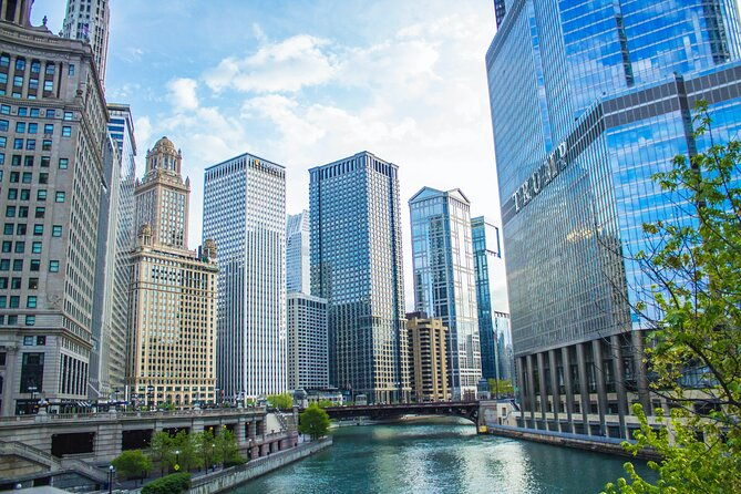 chicago-river-architecture-walking-tour