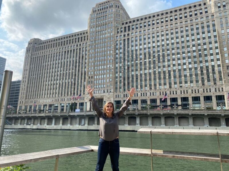 Chicago River Yoga Walk - Authentic insights from reviews  