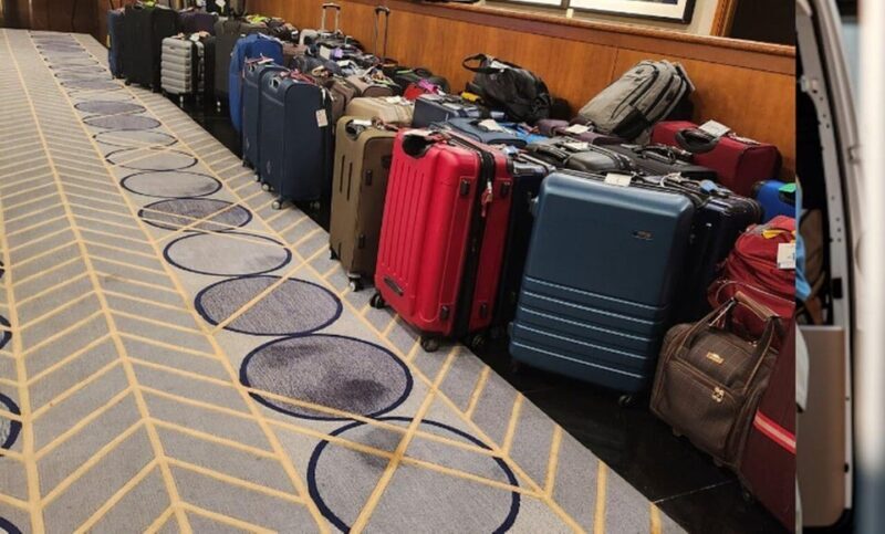 Chicago: Same-Day Luggage Delivery & Storage To/From Airport - Key Points  