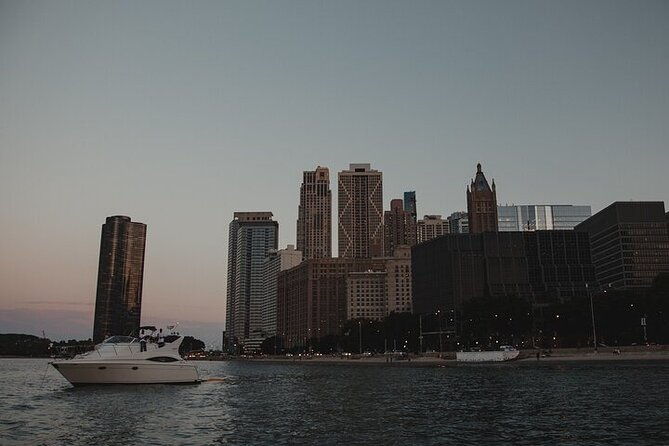 chicago-shoreline-adventure-boat-tour