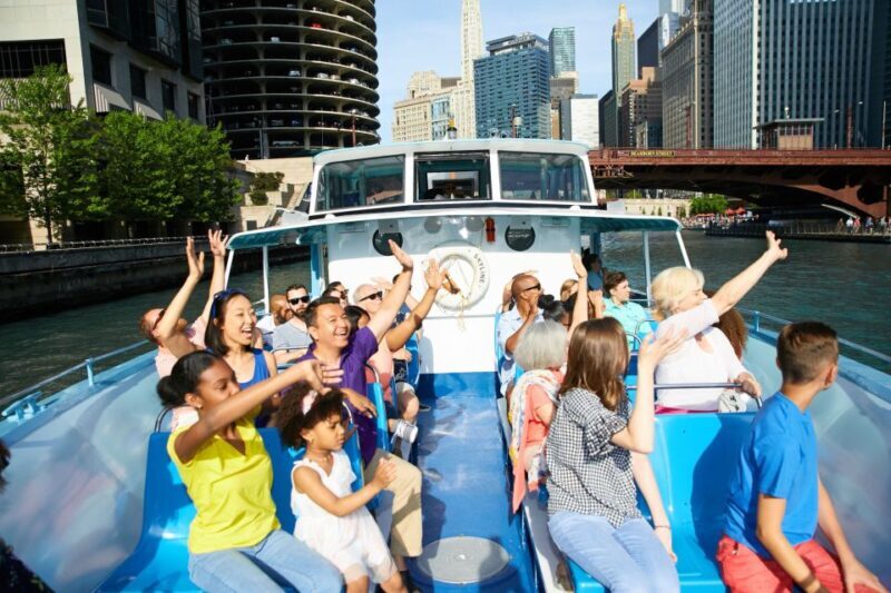 Chicago: Summer Fireworks Cruise with 3D Glasses and Music - Who Would Love This Tour?