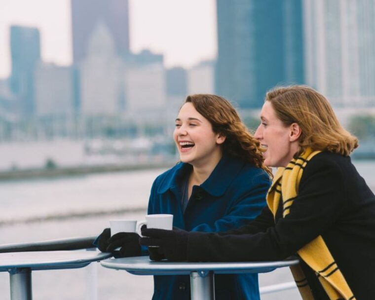 chicago-thanksgiving-gourmet-lunch-cruise-on-lake-michigan