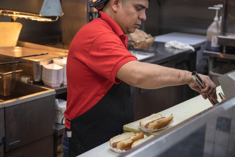 chicago-the-ultimate-foodie-walking-tour-with-tasty-stops