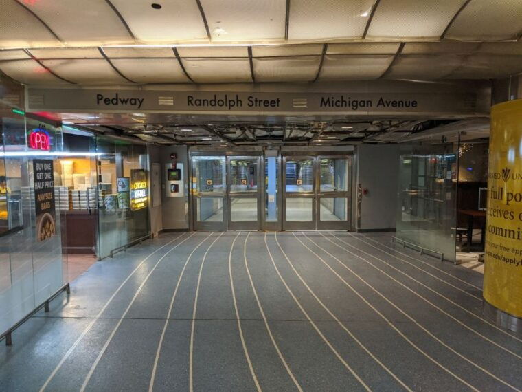chicago-underground-pedway-downtown-secrets-walking-tour