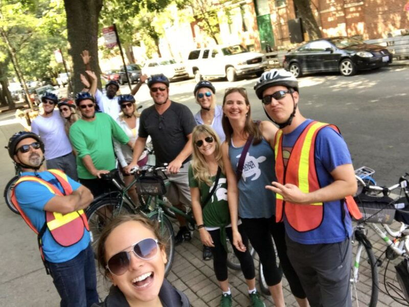 chicago-westside-food-tasting-bike-tour-with-guide