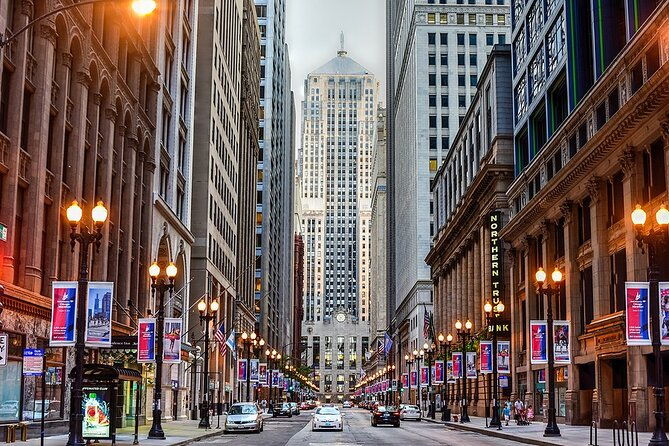 chicagos-secret-interiors-architectural-walking-tour