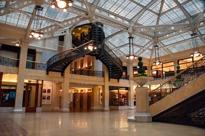 chicagos-secret-interiors-architectural-walking-tour