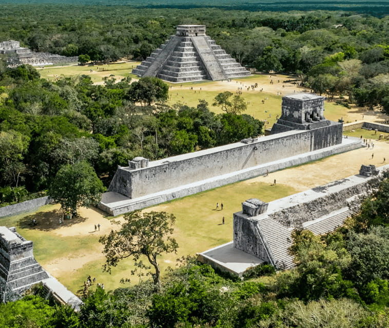 Chichén Itzá: Express Tour with Traditional Meal + Hotel PickUp - Discovering Chichen Itza: An In-Depth Review of the Express Tour with Traditional Meal + Hotel PickUp