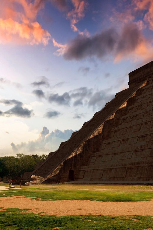 chichen-itza-full-day-tour-with-open-bar-in-bus