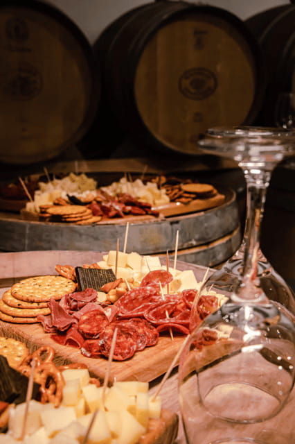 chihuahua-romantic-wine-tasting-experience