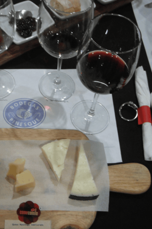 chihuahua-romantic-wine-tasting-experience