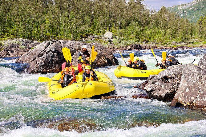 child-appropriate-family-rafting-in-dagali-near-geilo-norway