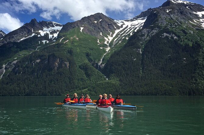 chilkoot-lake-kayaing-departing-from-haines