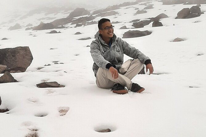 chimborazo-volcano-and-condor-cocha-lagoon-day-tour