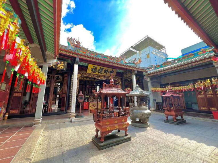 chinatown-heritage-highlights-half-day-tour