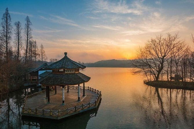 Chinese Kung Fu Class with Tai Chi Shaolin Boxing and Qigong - Who Is This Tour Best For?