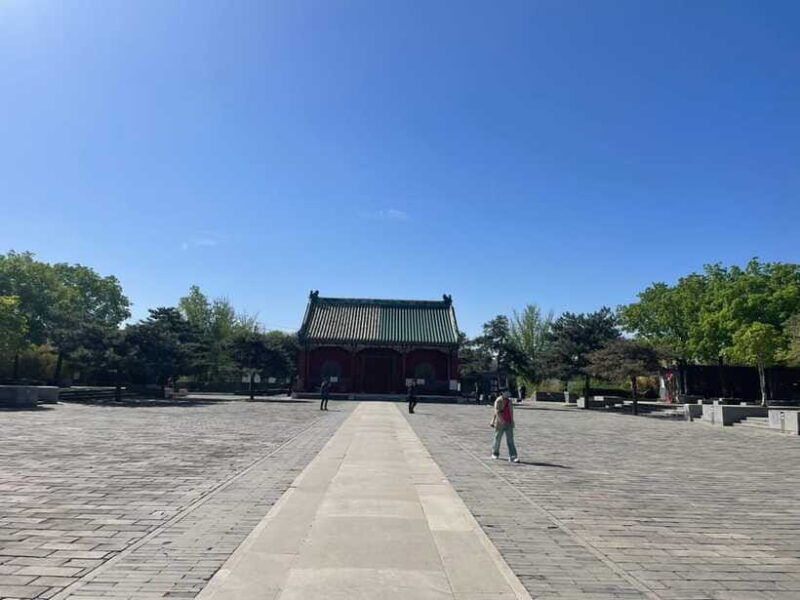 chinese-kungfu-class-in-old-temple-beside-forbidden-ci