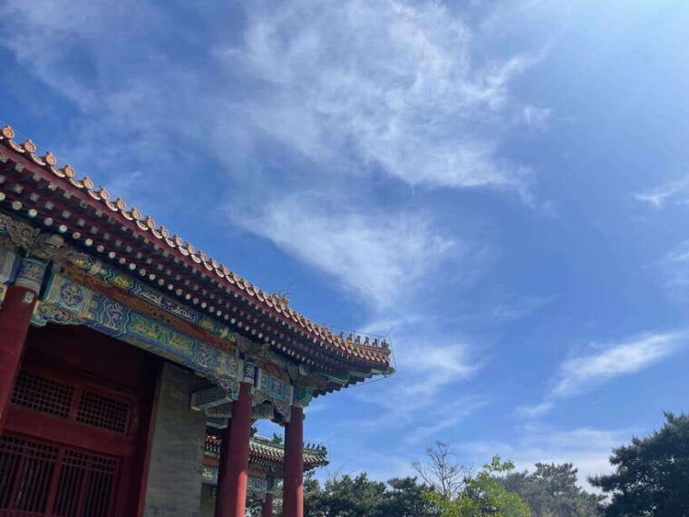 chinese-kungfu-class-in-old-temple-beside-forbidden-ci