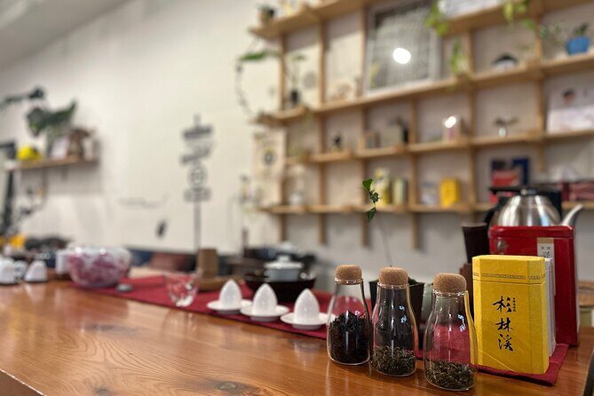 Chinese Tea Ceremony: Discover Oolong's Rich Traditions - Exploring the Details of the Tea Ceremony