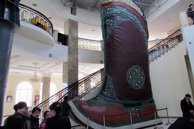 Chinggis Khaan Statue and Turtle Rock Day Tour - The Sum Up